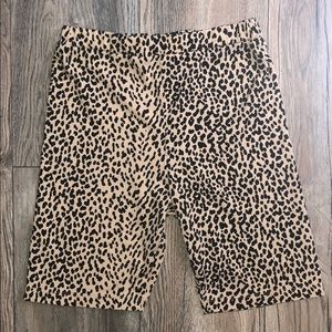 Leopard bike shorts